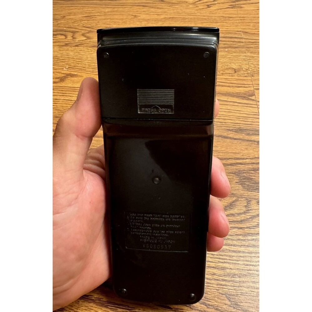 RCA UM-3, IEC R-6 Remote Control Black, Clean, Tested & Working - Picture 3 of 7